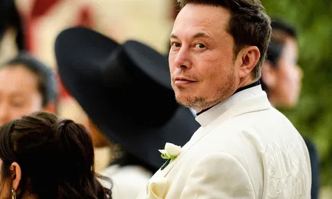 Tỷ phú Elon Musk kể về thuở hàn vi