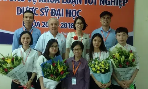 Sinh viên Dược ĐH Đại Nam đăng ký 4 đề tài khóa luận tốt nghiệp bằng tiếng Anh