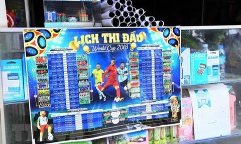 Thủ đô Hà Nội rộn ràng trong đêm khai mạc World Cup 2018