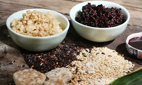 Cách làm nếp cẩm thơm ngon cực đơn giản cho ngày Tết Đoan Ngọ 2018