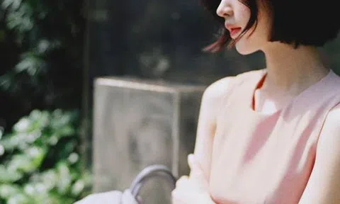 Này em, nếu thấy lòng ấm ức, chớ đi tìm đàn ông để thở than