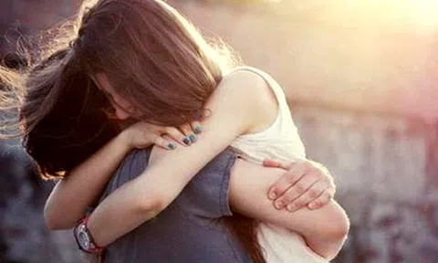 Đàn bà hay đàn ông cũng chỉ nên chọn một người