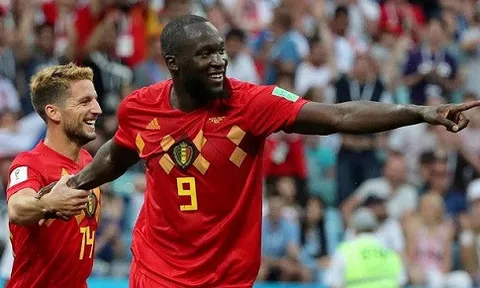 Lukaku và một cuộc đời đi lên từ cốc sữa pha nước