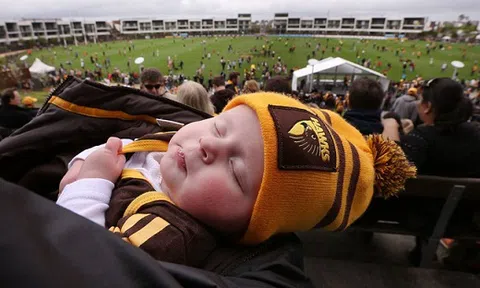 Cách dạy con `lạ đời` của cha mẹ các nước, ai nghe cũng phải bất ngờ