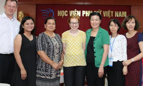 Hội LHPN Việt Nam kiên trì với mục tiêu nâng cao quyền năng kinh tế cho phụ nữ