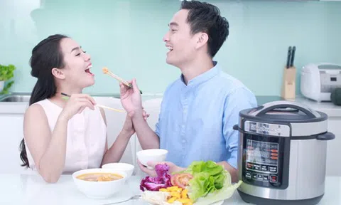 Đàn ông đứng bếp mang ý nghĩa thế nào với phụ nữ