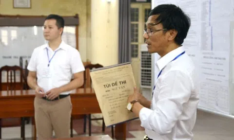 Sau sự cố lọt đề vào lớp 10, đề thi THPT quốc gia 2018 được Hà Nội bảo vệ thế nào?