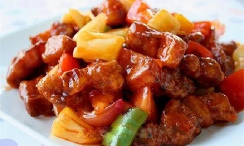 Những cách làm sườn xào chua ngọt hấp dẫn, đậm đà ăn là mê