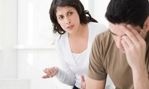 Những điều phụ nữ vô tình tạo điều kiện cho chồng ngoại tình