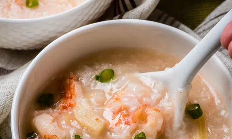 Học nhanh công thức nấu cháo hải sản bổ dưỡng cho bé