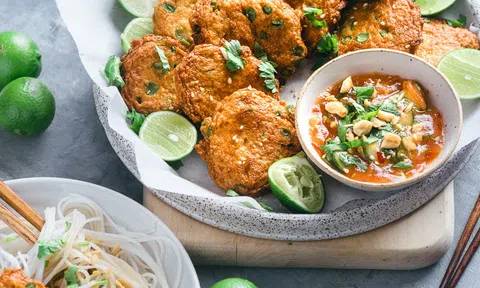 Cuối tuần đãi cả nhà bằng món chả cá kiểu Thái thơm ngon khó cưỡng