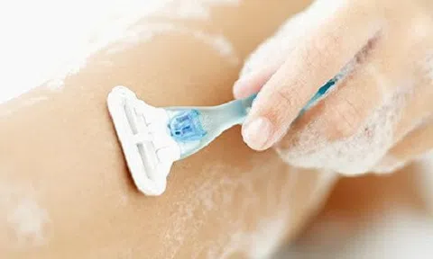 Mách chị em 5 lưu ý để tránh tình trạng lông mọc ngược