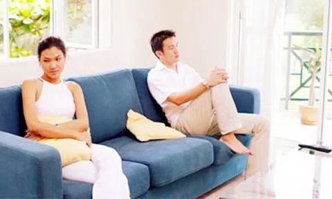 Vợ thông minh sẽ không để mình mắc những lỗi `ngớ ngẩn` sau