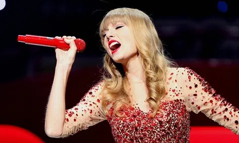 Chàng trai \'được\' Taylor Swift hát đệm khi cầu hôn