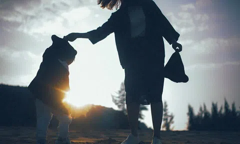 Nếu là mẹ đơn thân, mỗi ngày đừng quên nhắc mình những điều này