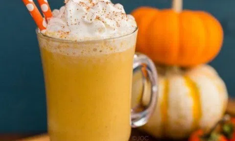 Không thể bỏ qua công thức pha sinh tố bí đỏ bổ dưỡng này