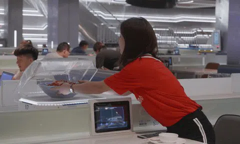 Alibaba mở nhà hàng tự động hóa, robot phục vụ từ A - Z, chỉ có đầu bếp là con người