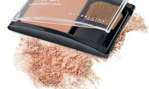 Phấn má hồng: Đâu là cái tên bạn nên đặt lòng tin?