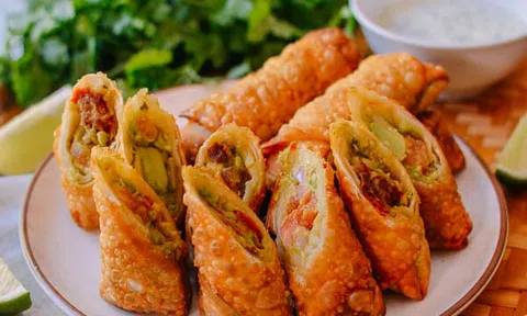 Làm chả giò với quả bơ, tưởng không ngon mà ngon không tưởng