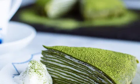 Khéo tay làm bánh trà xanh ngàn lớp khiến cả nhà thích mê