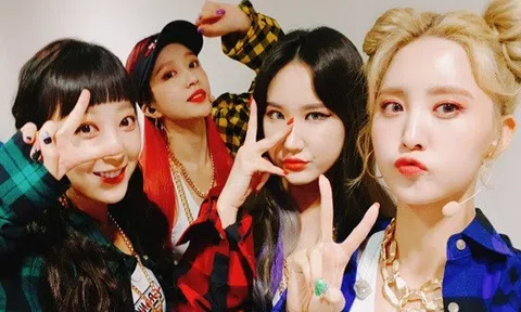 Nhóm nhạc Hàn Quốc EXID tiết lộ bí quyết để có làn da đẹp không tỳ vết