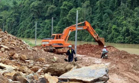 Lai Châu: Gần 30 hộ dân bản Gia Tè vẫn bị cô lập sau lũ