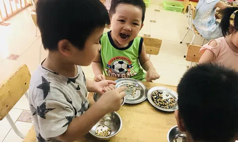 Hạn chế bạo hành trẻ em ở trường mầm non: Giáo viên là quan trọng