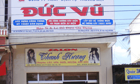 Chị `mượn` sổ đỏ đi Tây, em mất nhà