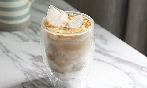 Học nhanh công thức pha cà phê dừa ngon tuyệt