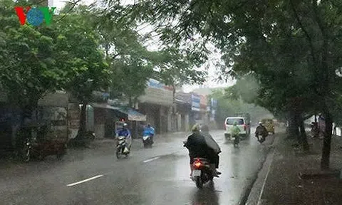 Lại xuất hiện áp thấp gây hình thái thời tiết nguy hiểm