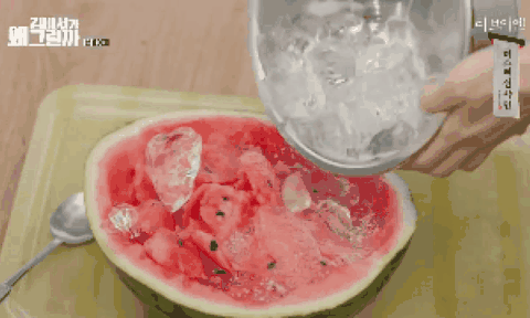 Giải nhiệt mùa hè với món Cocktail dưa hấu độc đáo của thư ký Kim