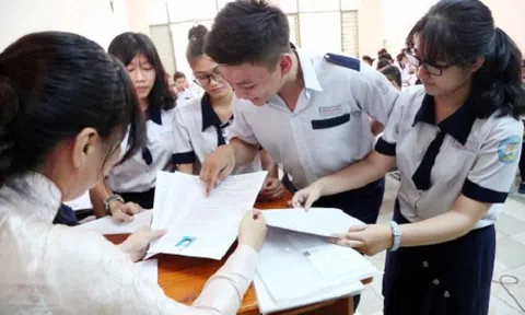 ĐH Ngoại ngữ-ĐH Quốc gia Hà Nội lấy điểm sàn xét tuyển từ 15