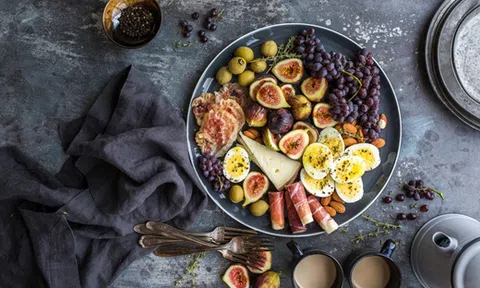 Bí quyết làm đẹp của những cô nàng biển xanh Croatia