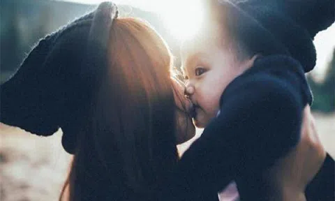 Nếu bạn là mẹ đơn thân nuôi con  một mình, đừng quên những điều quan trọng này!