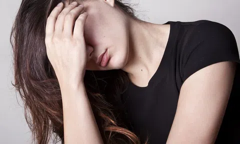 Phụ nữ và những cái `tội` thương chồng