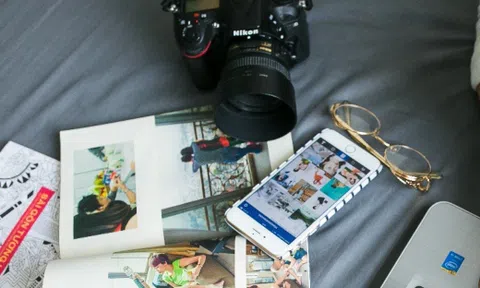 Đây là 7 thói quen thường gặp khiến chị em chưa già mà đã có đầy nếp nhăn trên mặt