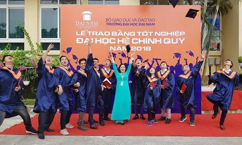 ĐH Đại Nam cấp học bổng khuyến tài cho tân sinh viên đại học chính quy năm 2018