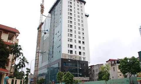 Vụ 8B Lê Trực: Phá dỡ giai đoạn 2 phải phá bỏ cả tòa nhà?