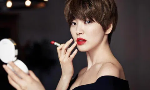 Đàn bà đánh ghen chẳng sợ xấu hổ, cũng chẳng sợ kẻ thứ 3 mà chỉ sợ duy nhất điều này