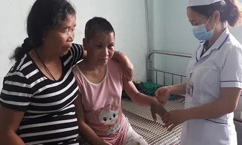 Điều tra, xử lý vụ chủ hành hạ dã man người giúp việc