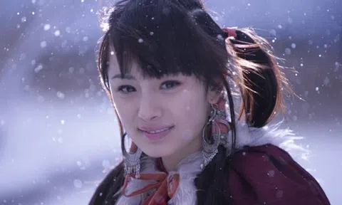 Nhan sắc Dương Mịch – Chặng đường chinh phục danh hiệu “Nữ thần Cổ trang”