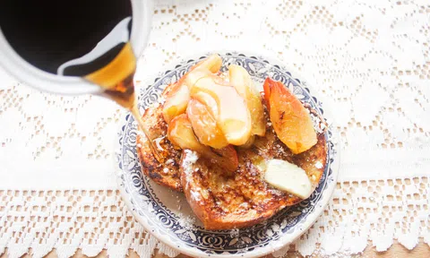 Bánh mì nướng táo làm nhanh ăn ngon cho bữa sáng lạ miệng