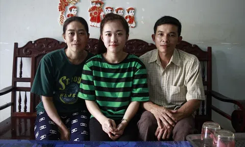 Nữ sinh bị cưa chân do bác sĩ tắc trách chính thức đậu ĐH Luật TPHCM