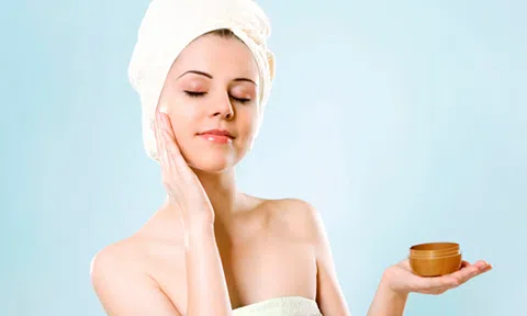 Omega Fatty Acid, Ceramide và Peptide khác nhau như thế nào?