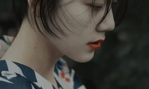 Cô gái nào rồi cuối cùng cũng sẽ nhận ra, hôn nhân nhiều nước mắt hơn nụ cười