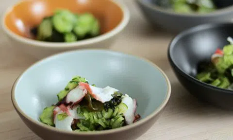 Làm salad dưa chuột cực nhanh ai ăn cũng phải khen nức