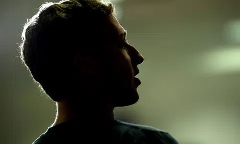 Facebook duyệt chi 10 triệu USD mỗi năm để bảo vệ gia đình Zuckerberg