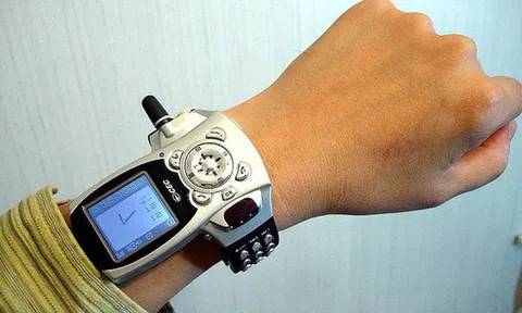 10 điện thoại xấu nhất từng được sản xuất, có chiếc được bán với giá hàng triệu UDS