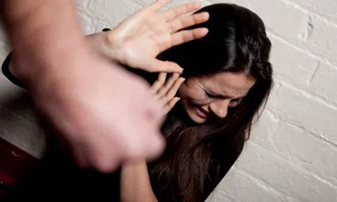 Án phạt nào cho nữ chủ nhà tra tấn giúp việc biến dạng, sẩy thai?