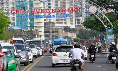 Du lịch Nha Trang dễ dàng và tiết kiệm hơn nhờ xe công nghệ